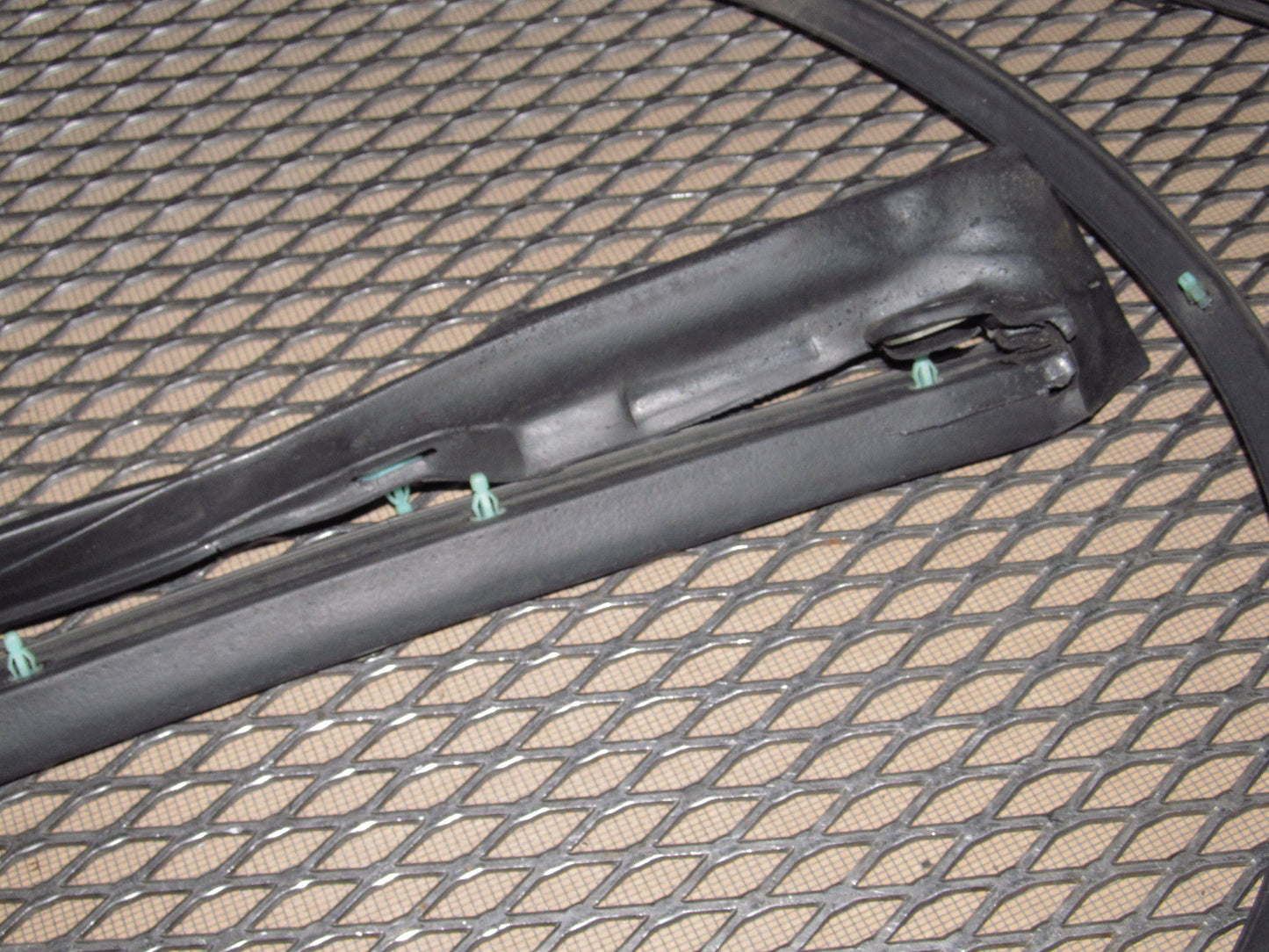 90-96 Nissan 300zx OEM Door Weather Stripping - 2+0 - Left