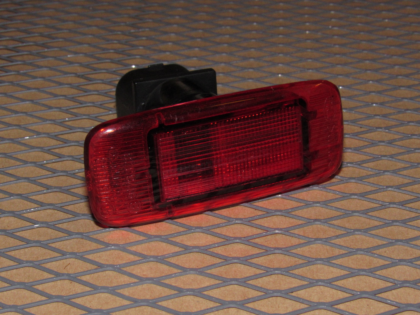 98 99 00 Volvo S70 OEM Front Rear Door Courtesy Light Lamp