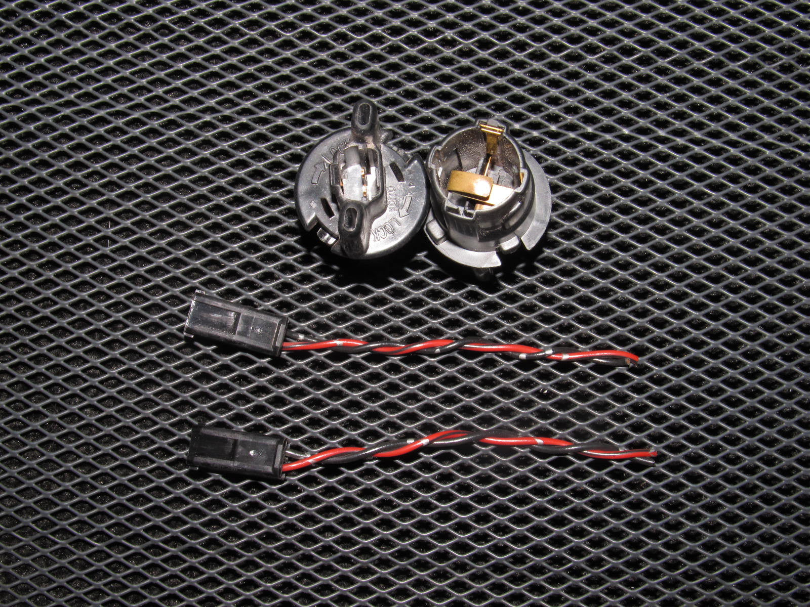 90-93 Mazda Miata OEM License Plate Lamp Light Bulb Socket - Set