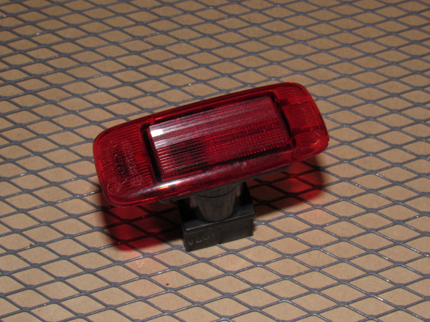 98 99 00 Volvo S70 OEM Front Rear Door Courtesy Light Lamp