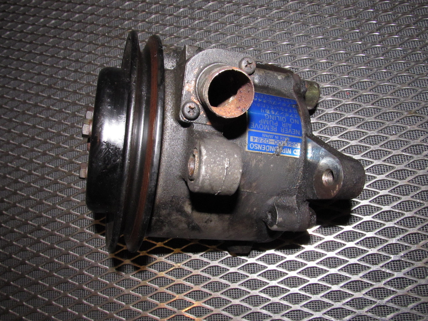 84 85 Mazda RX7 OEM 12A Engine Air Pump