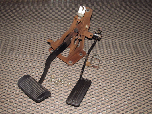 89 90 91 92 Toyota Supra OEM A/T Pedal Assembly