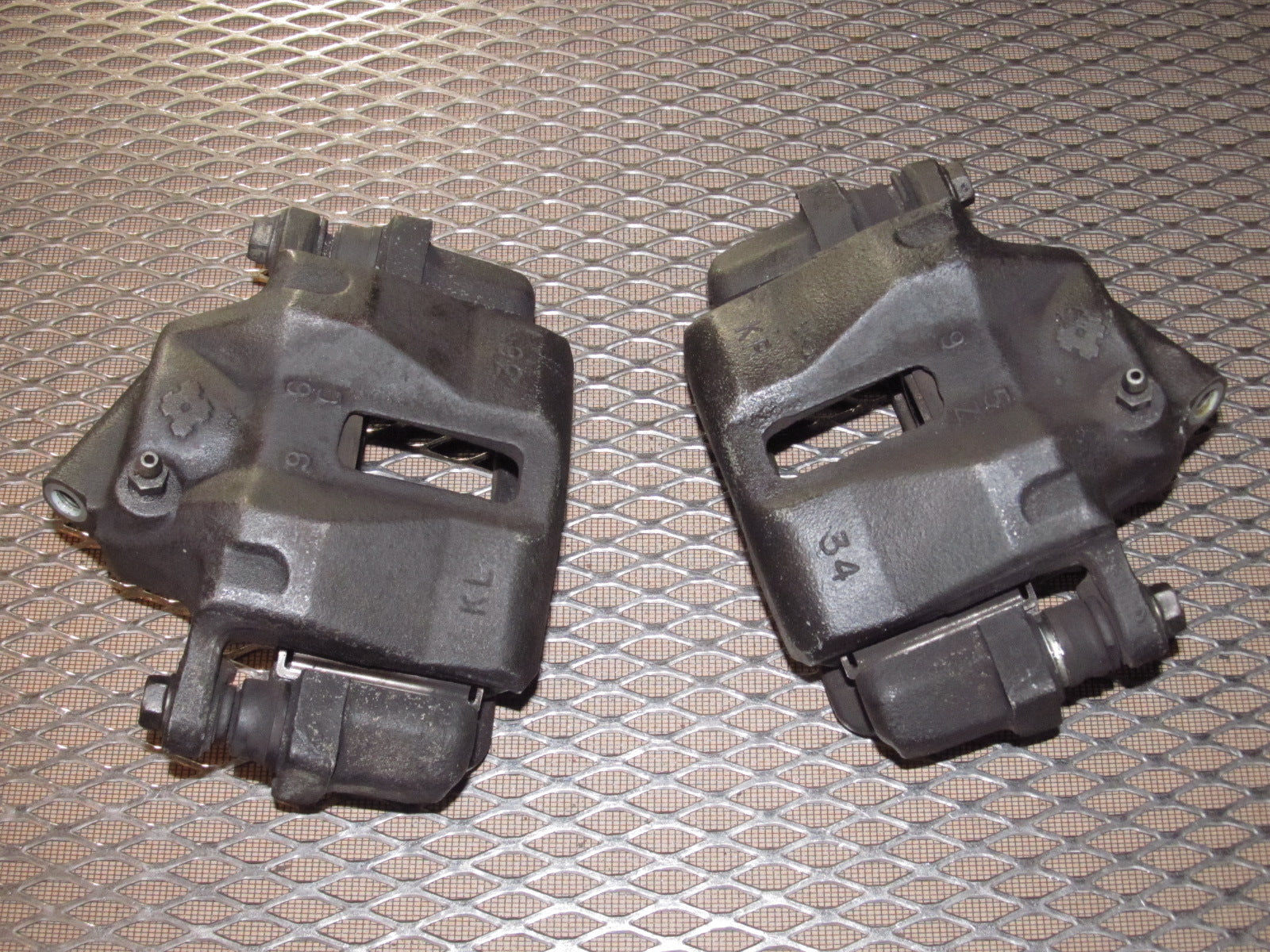 79 80 Datsun 280zx OEM Front Brake Caliper