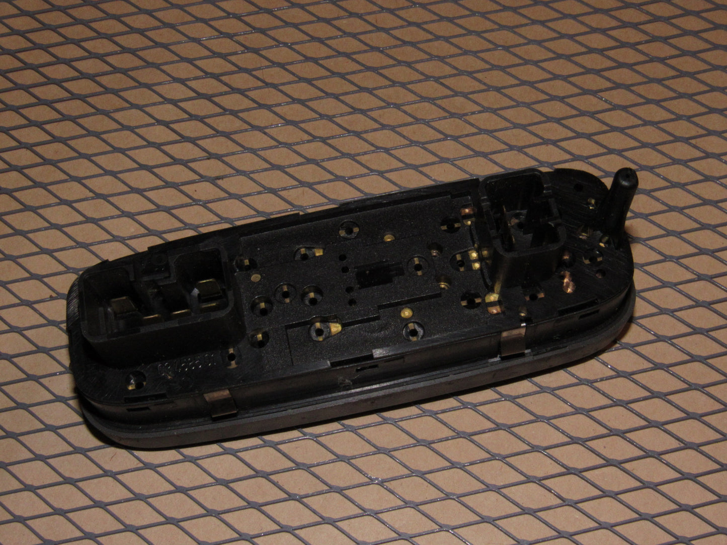 98 99 00 Volvo S70 OEM Front Window Switch - Right