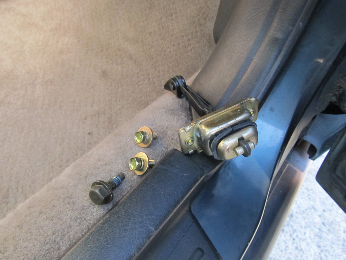 97 98 99 00 01 Honda Prelude OEM Door Check Stopper - Right