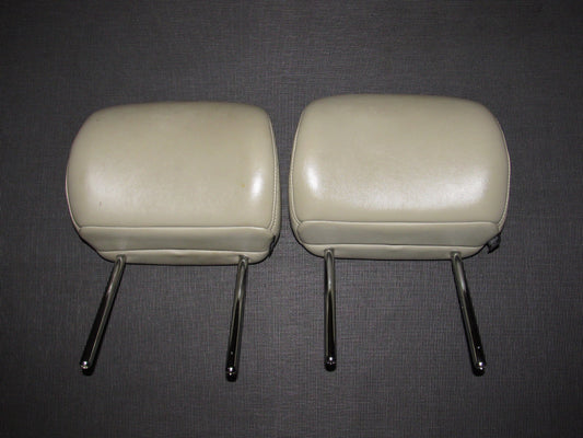 03 04 Infiniti G35 OEM Front Seat Head Rest