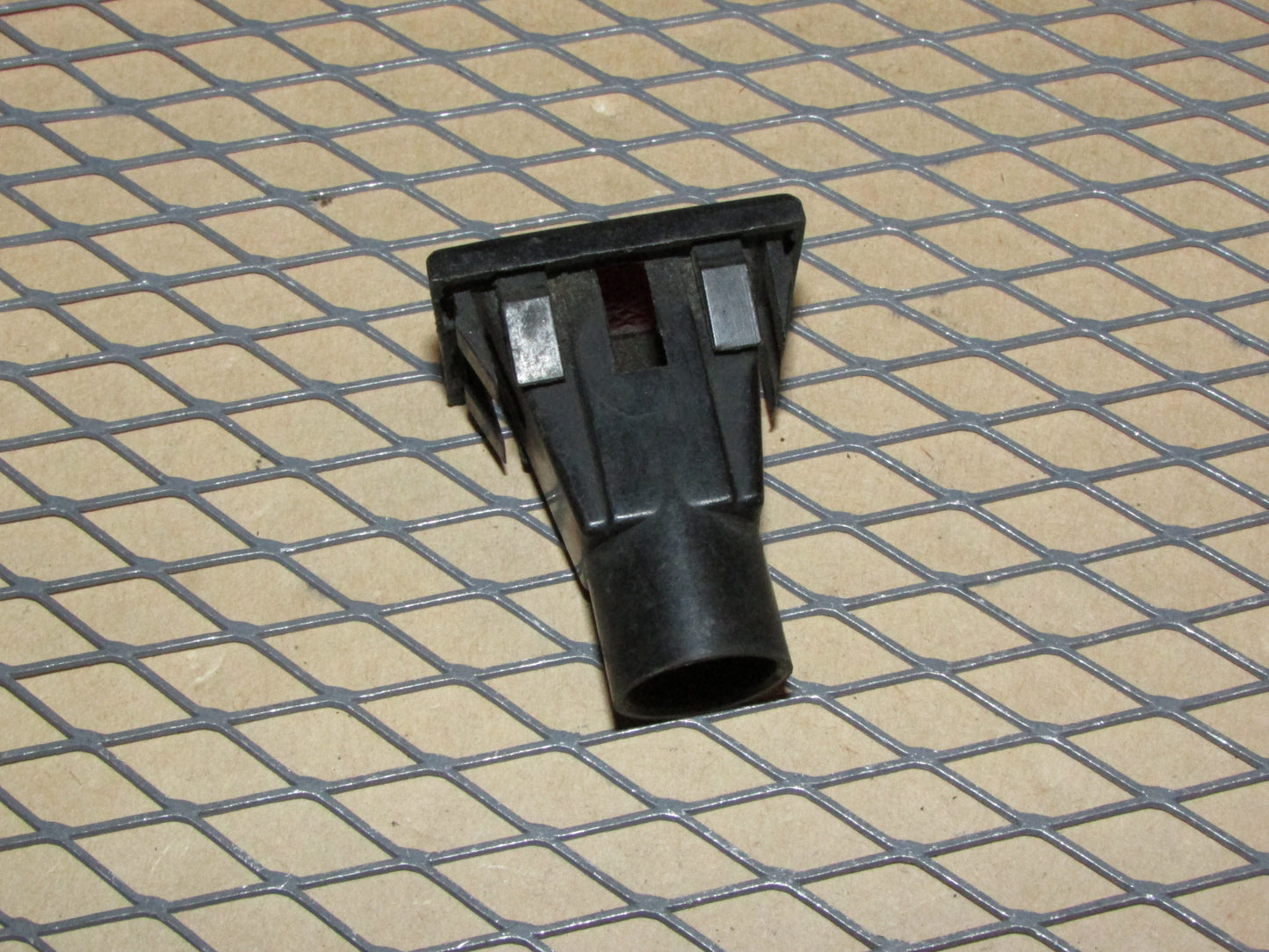 77-95 Mercedes Benz T1 Van OEM Interior Dash Battery Indicator Warning Light Lamp