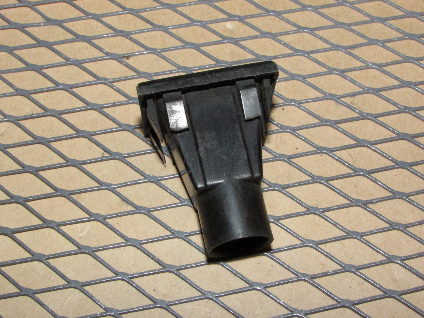 77-95 Mercedes Benz T1 Van OEM Interior Dash Battery Indicator Warning Light Lamp