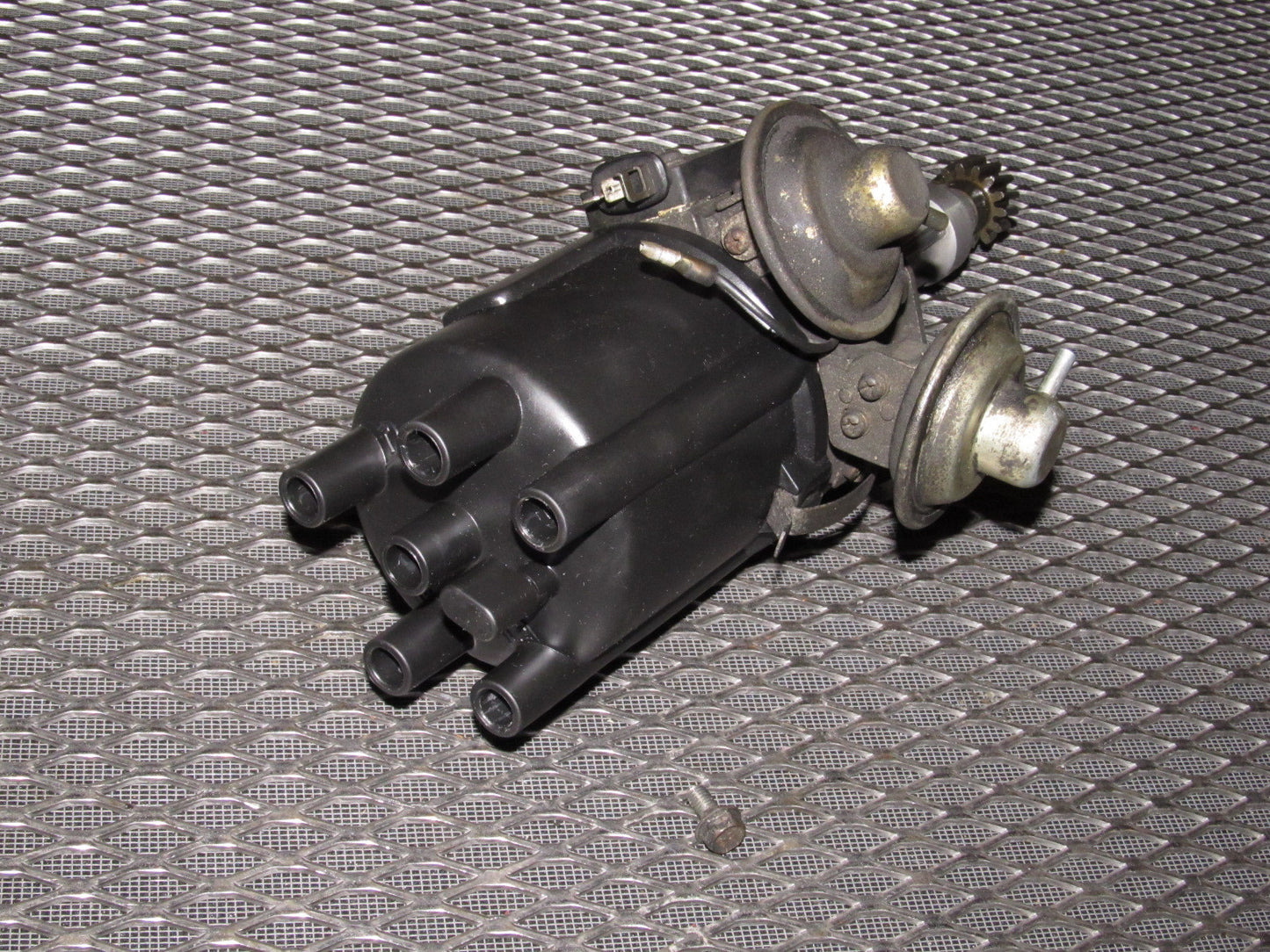 84 85 Mazda RX7 OEM 12A Ignition Distributor