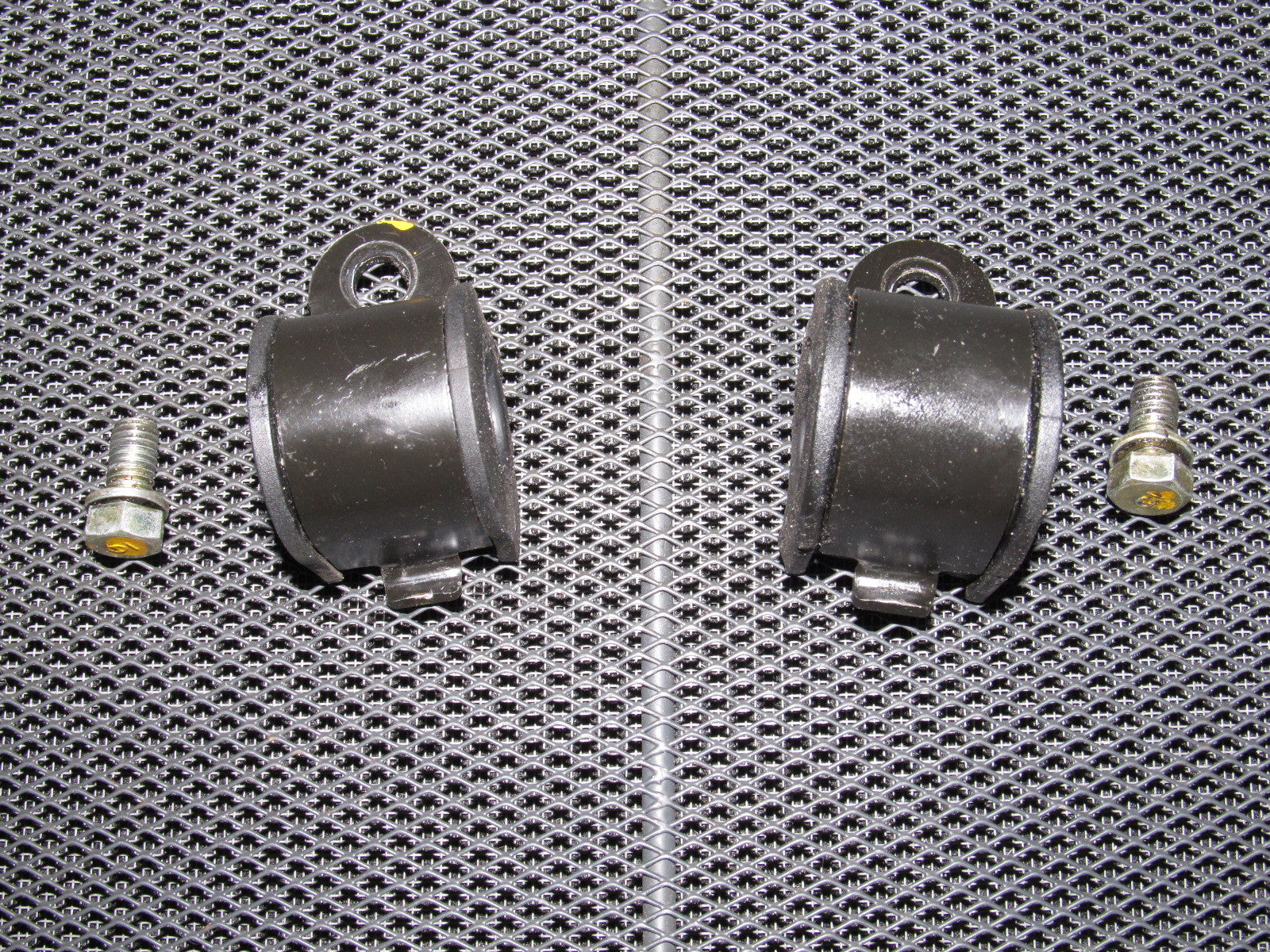 88 89 Honda CRX OEM Front Stabilizer Bar Mount Set
