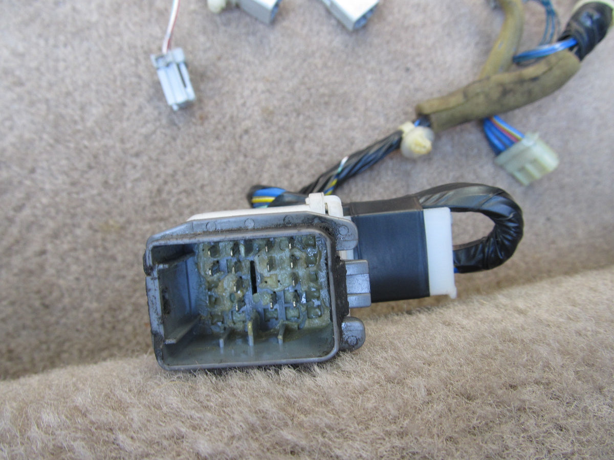 97 98 99 00 01 Honda Prelude OEM Door Wiring Harness - Right