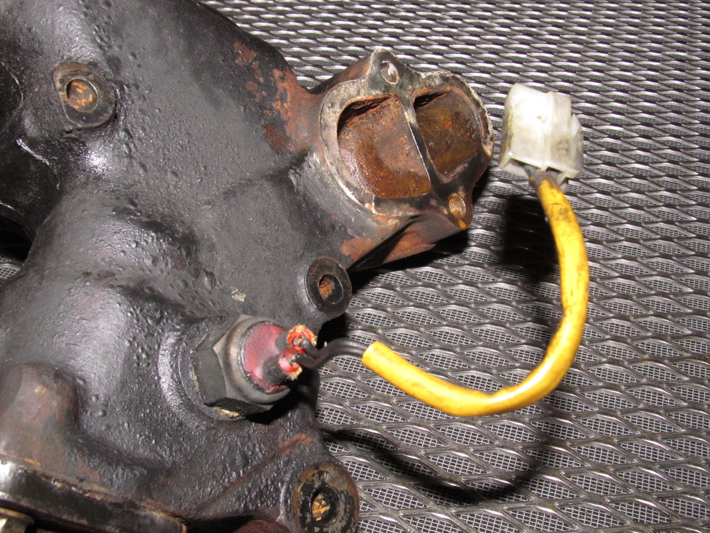 84 85 Mazda RX7 OEM 12A Thermostats Water Pump Housing