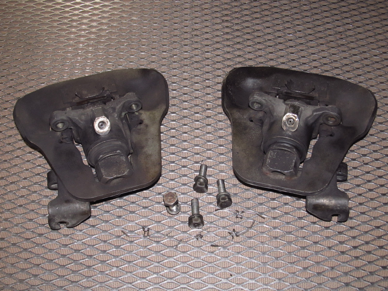 79 80 Datsun 280zx OEM Rear Brake Caliper – Autopartone