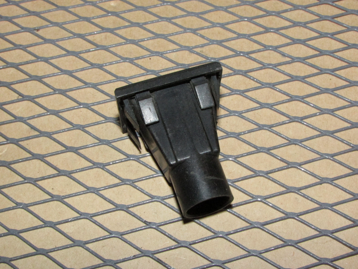 77-95 Mercedes Benz T1 Van OEM Interior Dash Battery Indicator Warning Light Lamp
