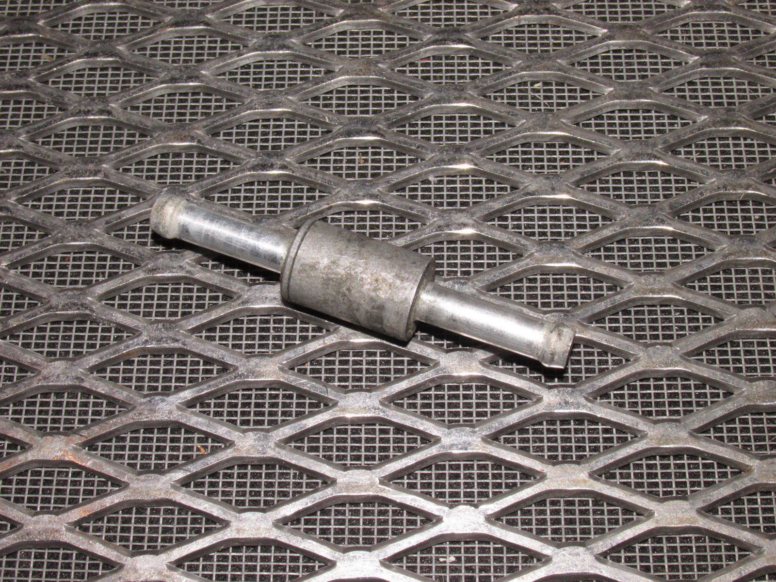 84 85 Mazda RX7 OEM 12A Throttle Body Fuel Check Valve