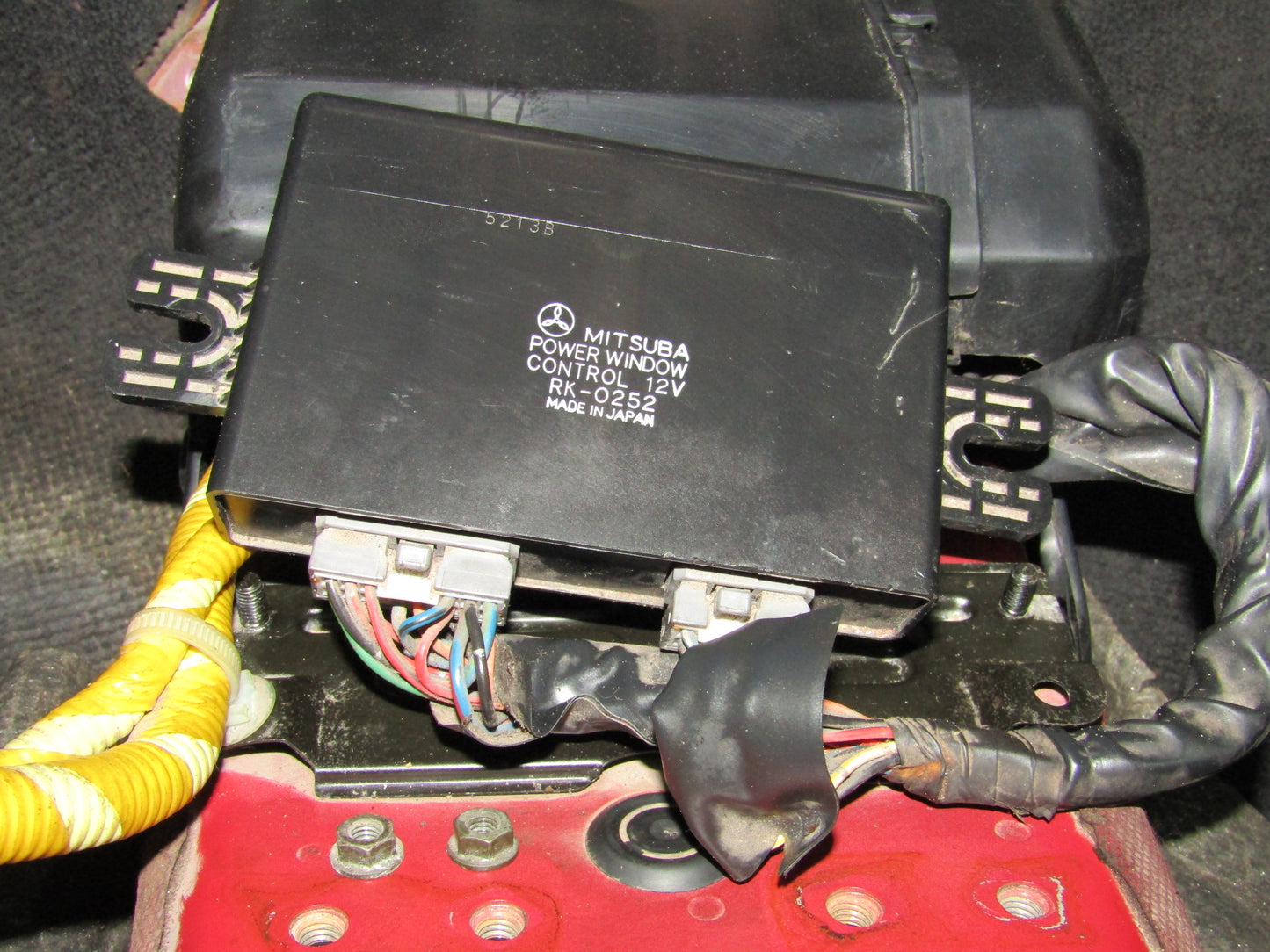 93 94 95 96 97 Honda Del Sol OEM Power Window Control Unit - RK-0252