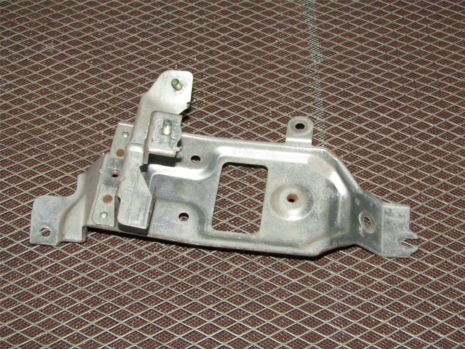 93 94 95 96 97 Honda Del Sol OEM Interior Fuse Box Mounting Bracket