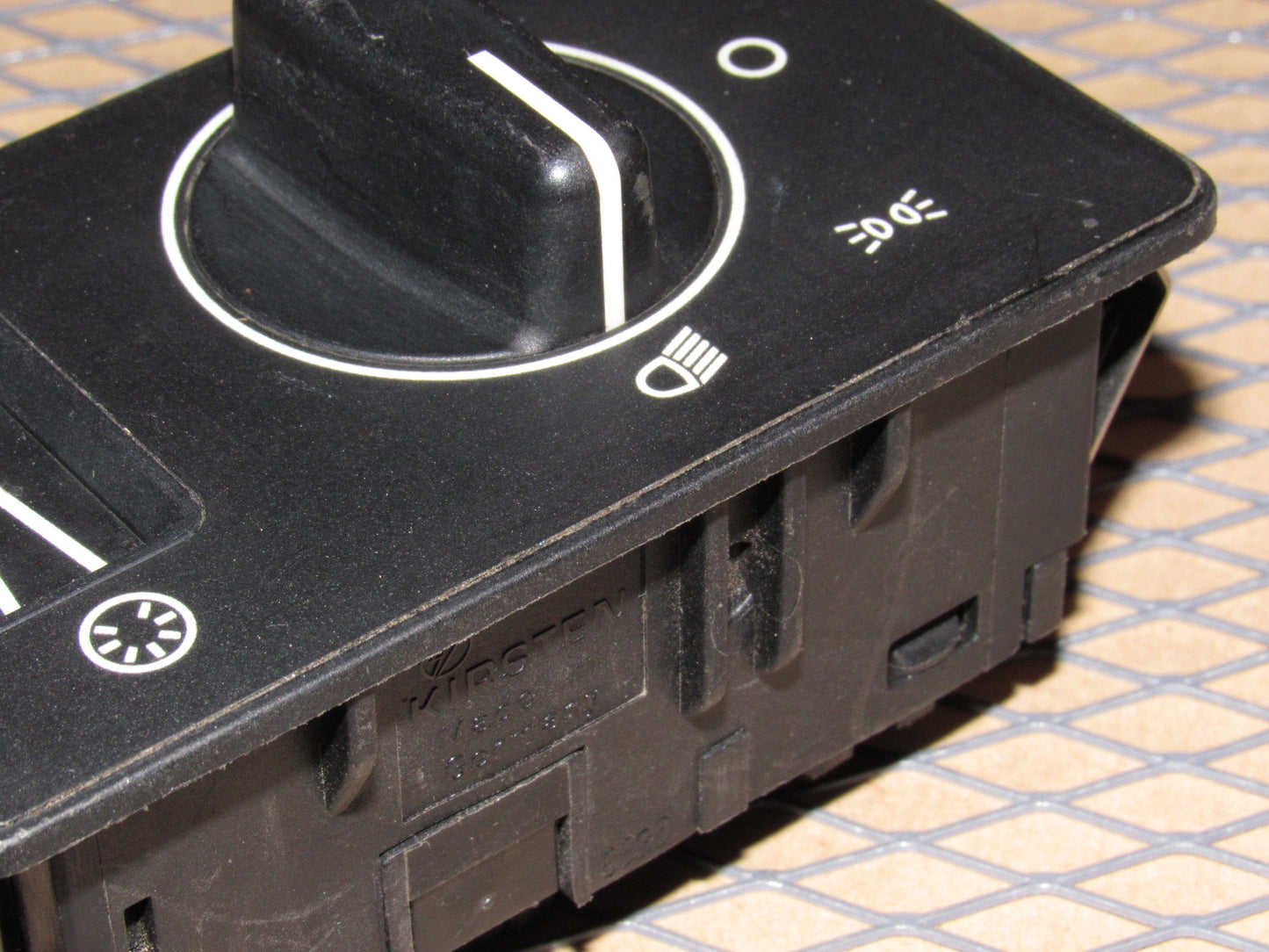 92 93 94 Volvo 960 OEM Headlight & Dash Light illumination Dimmer