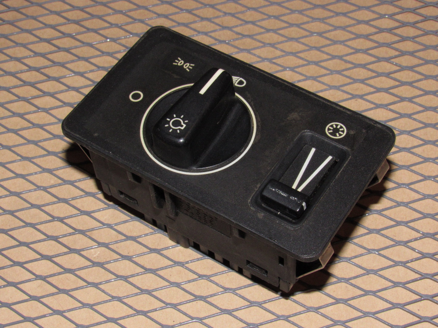 92 93 94 Volvo 960 OEM Headlight & Dash Light illumination Dimmer