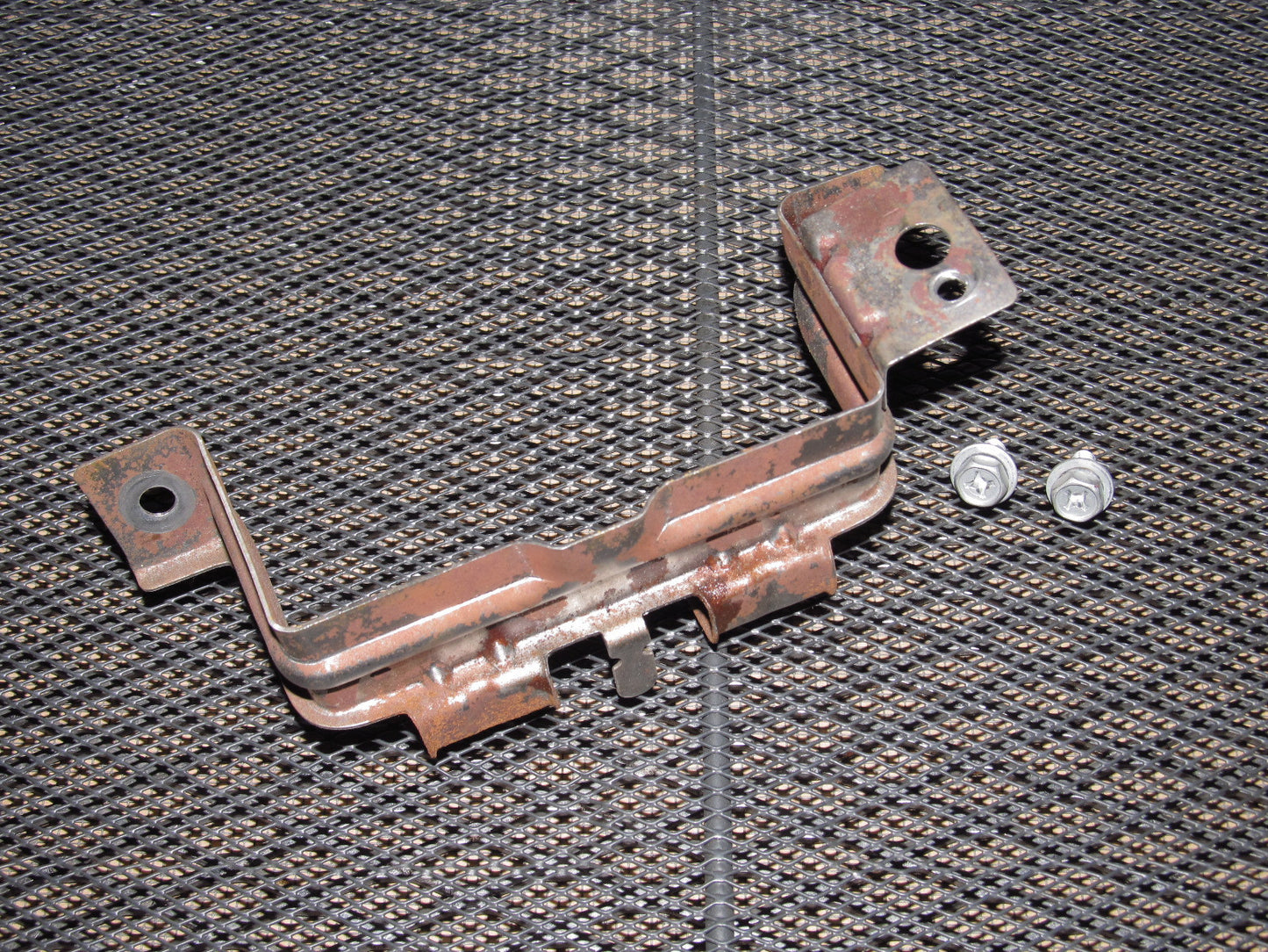 90-96 Nissan 300zx OEM Door Panel Mounting Bracket - Left