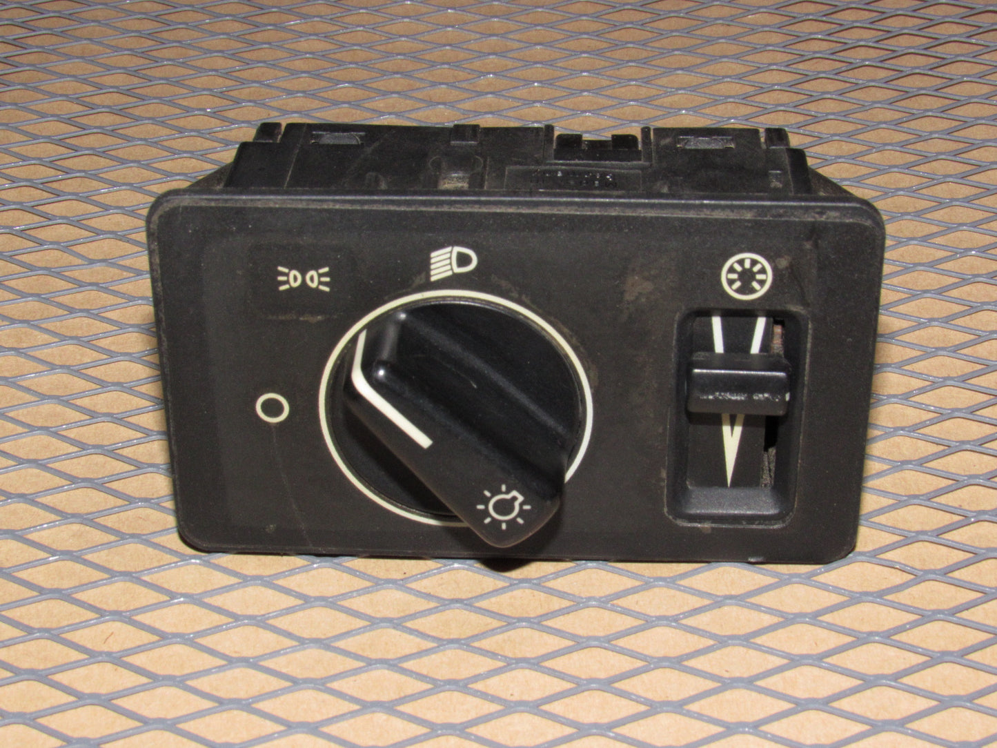 92 93 94 Volvo 960 OEM Headlight & Dash Light illumination Dimmer