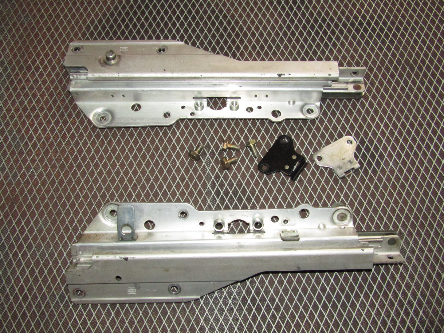86-93 Mercedes Benz 300E OEM Front Seat Track - Left