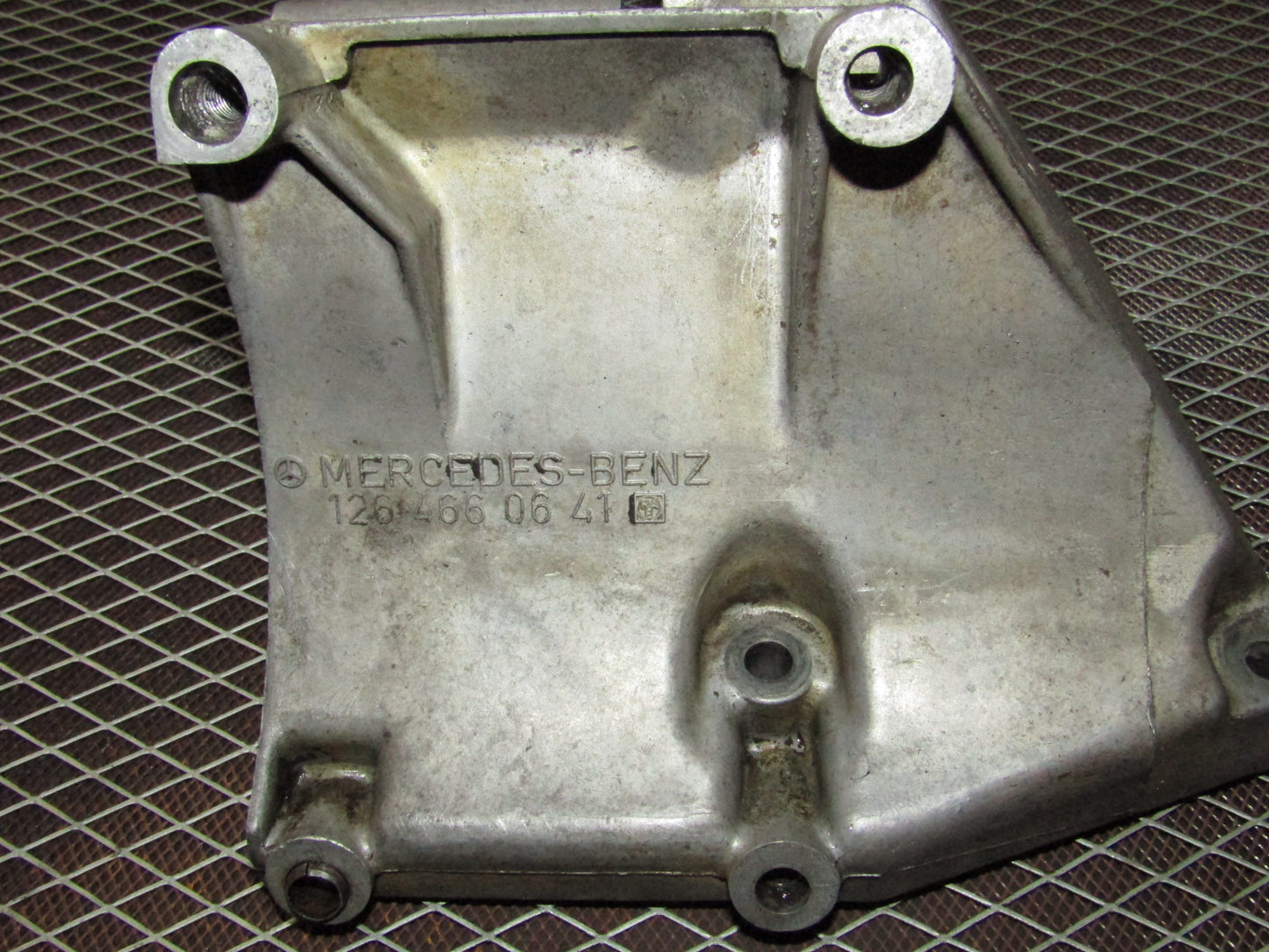 86-93 Mercedes Benz 300E 3.0L OEM A/C Compressor Mounting Bracket