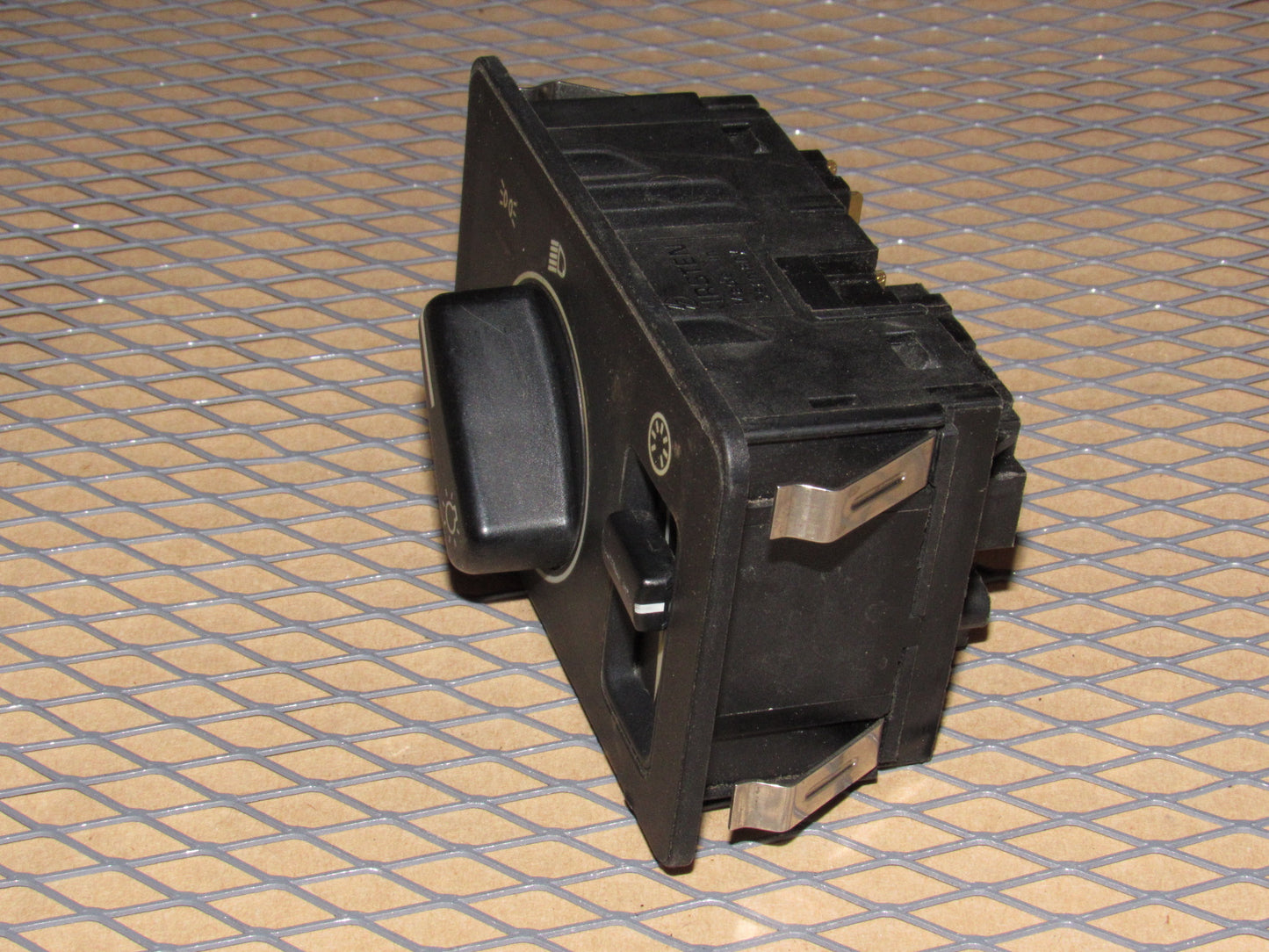 92 93 94 Volvo 960 OEM Headlight & Dash Light illumination Dimmer