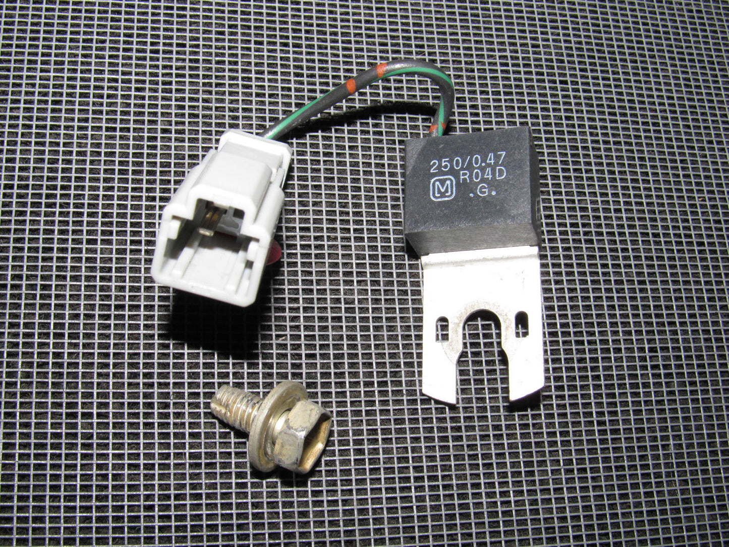 94 95 96 97 98 99 00 01 Acura Integra OEM Resistor Condenser 250/0.47