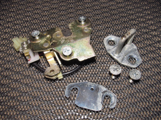 90 91 92 93 Acura Integra Coupe OEM Hatch Trunk Latch & Striker