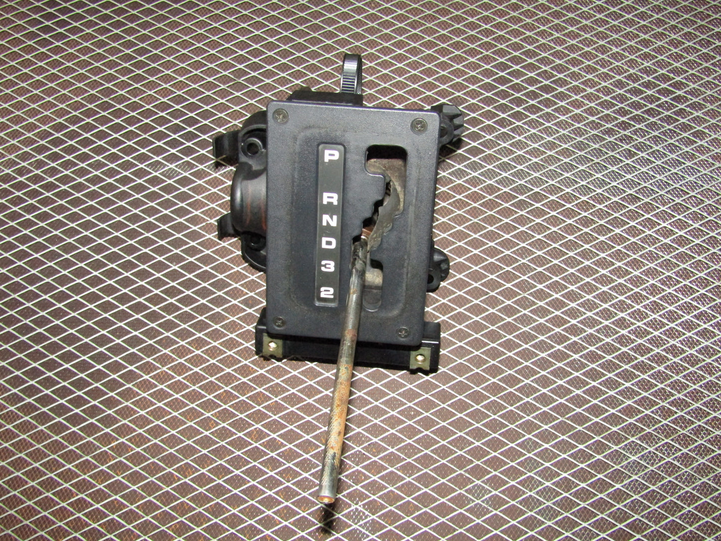 86-93 Mercedes Benz 300E 3.0L OEM A/T Automatic Transmission Shifter Assembly