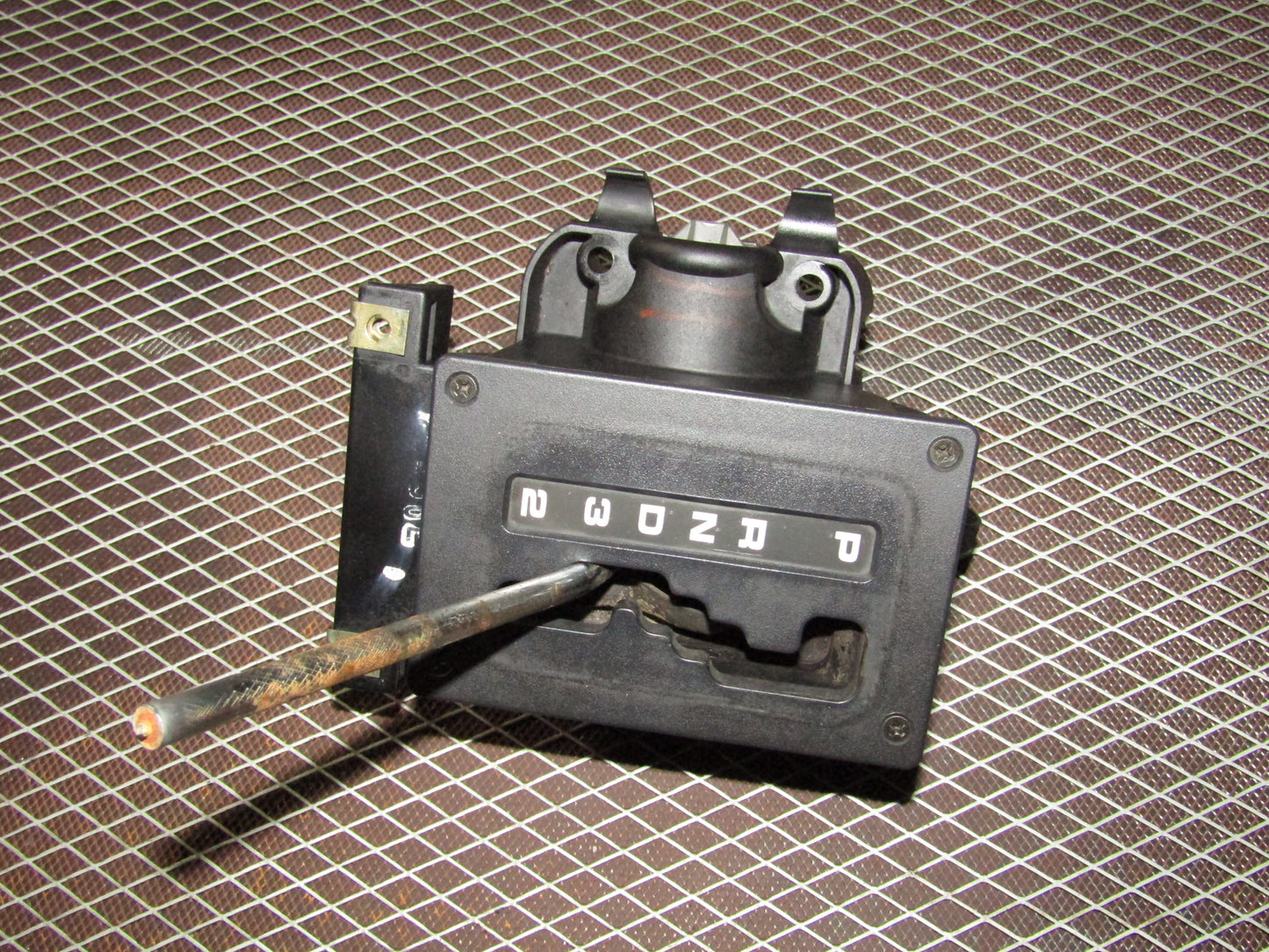86-93 Mercedes Benz 300E 3.0L OEM A/T Automatic Transmission Shifter Assembly