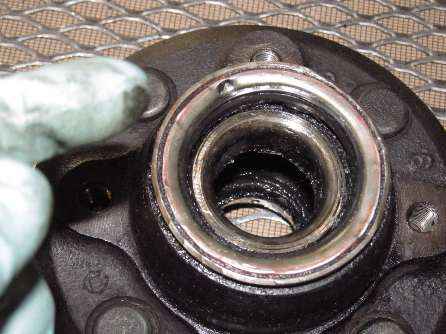 79 80 Datsun 280zx OEM Front Wheel Hub