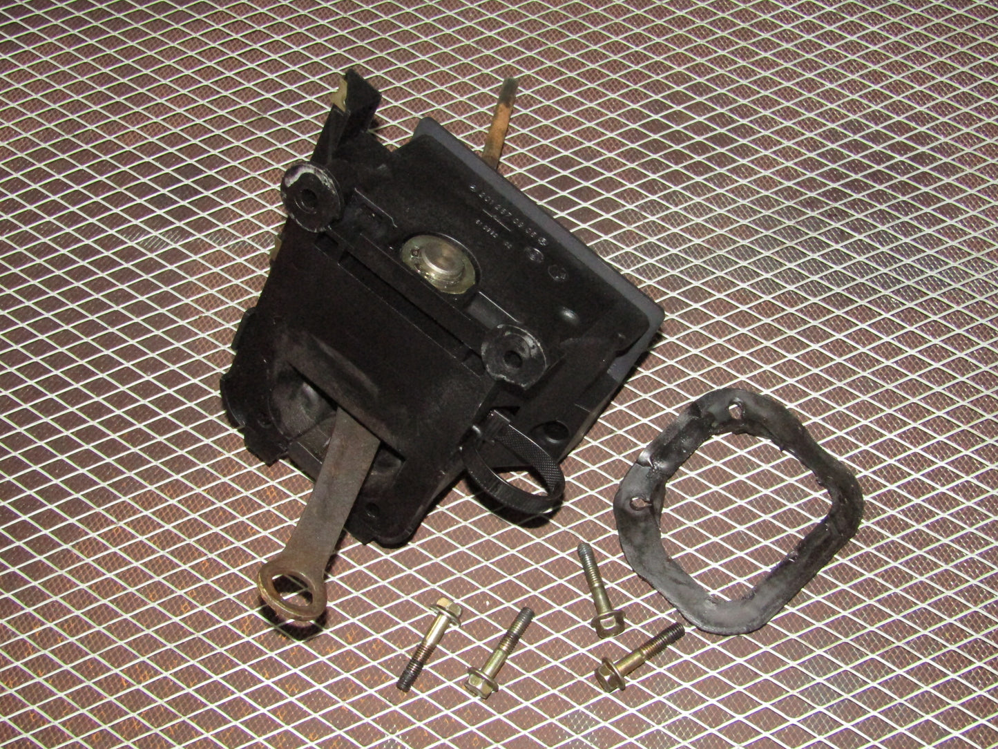 86-93 Mercedes Benz 300E 3.0L OEM A/T Automatic Transmission Shifter Assembly
