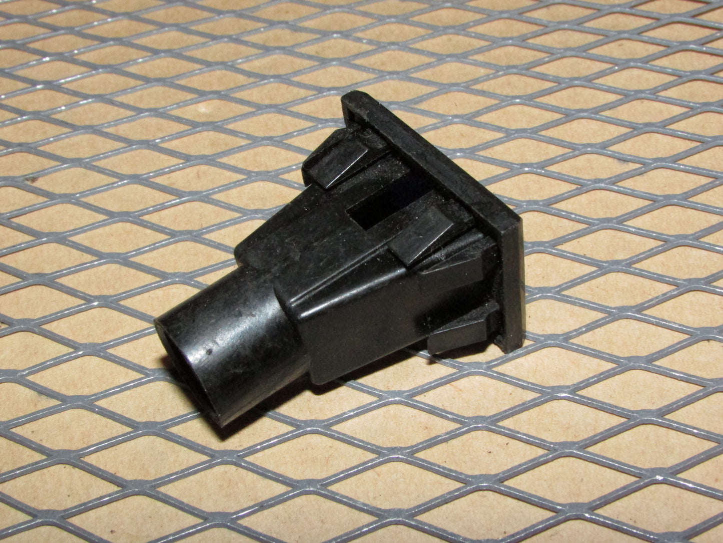 77-95 Mercedes Benz T1 Van OEM Interior Dash Headlight Hi-Beam Indicator Light Lamp