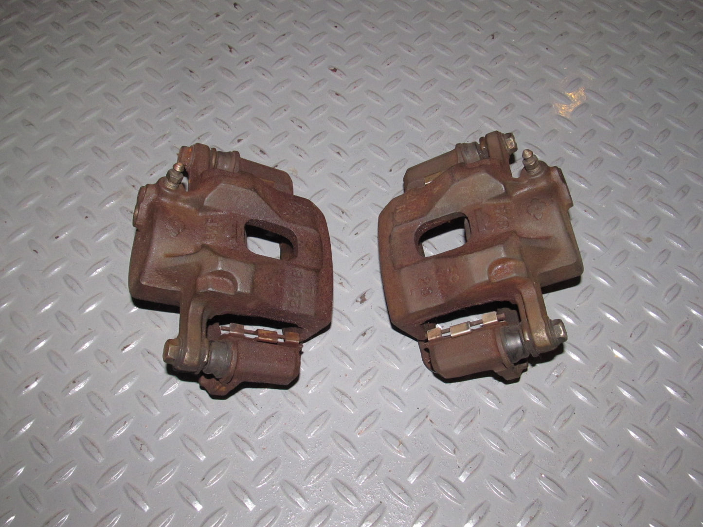 84 85 86 Nissan 300zx OEM Front Brake Caliper & Hardware