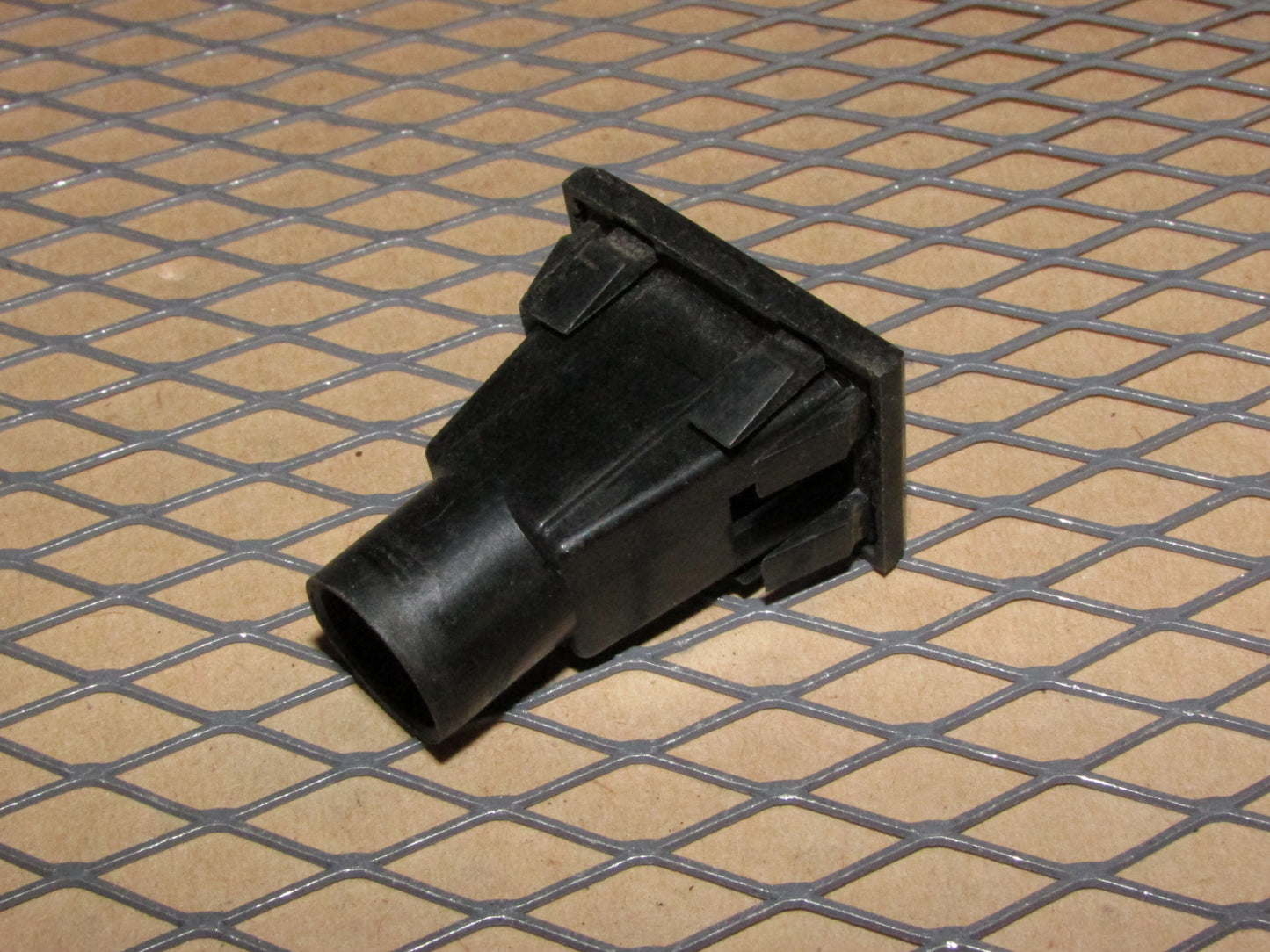 77-95 Mercedes Benz T1 Van OEM Interior Dash Headlight Hi-Beam Indicator Light Lamp