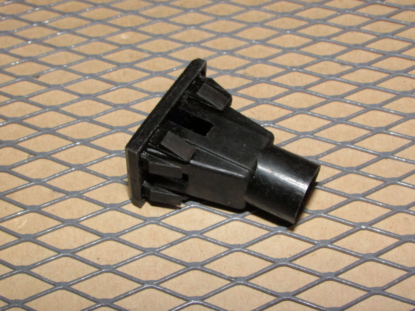 77-95 Mercedes Benz T1 Van OEM Interior Dash Headlight Hi-Beam Indicator Light Lamp