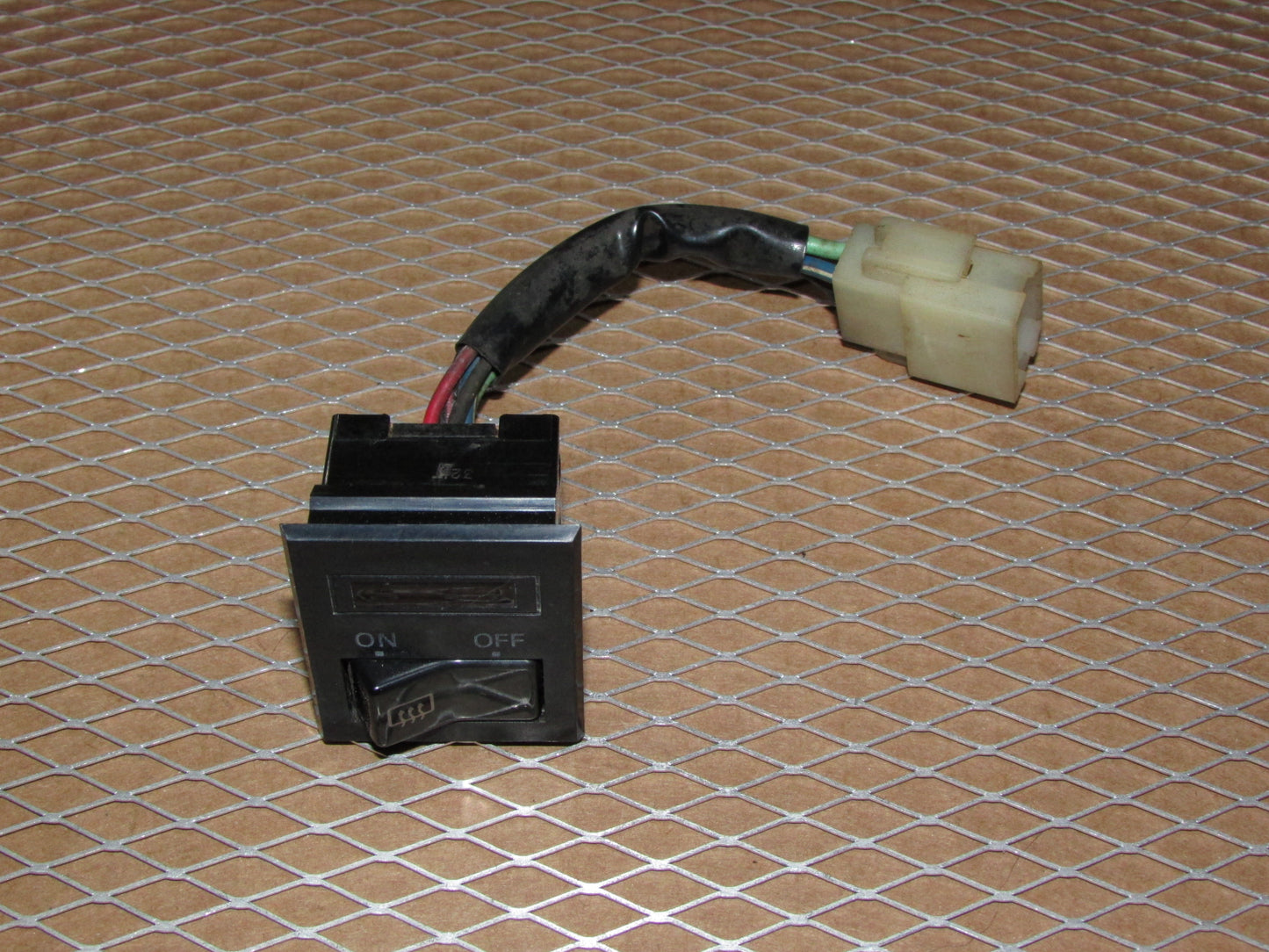 81 82 83 Datsun 280zx OEM Rear Defroster Defogger Switch w/o Auto Timer