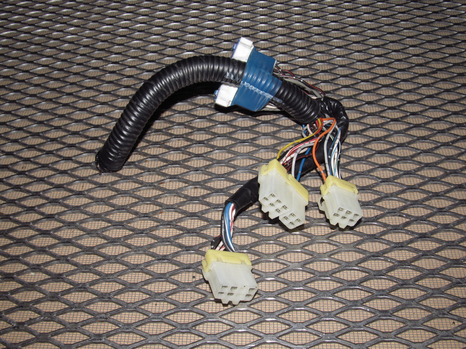 90-96 Nissan 300zx OEM Radio Stereo Cassette Player Pigtail Harness