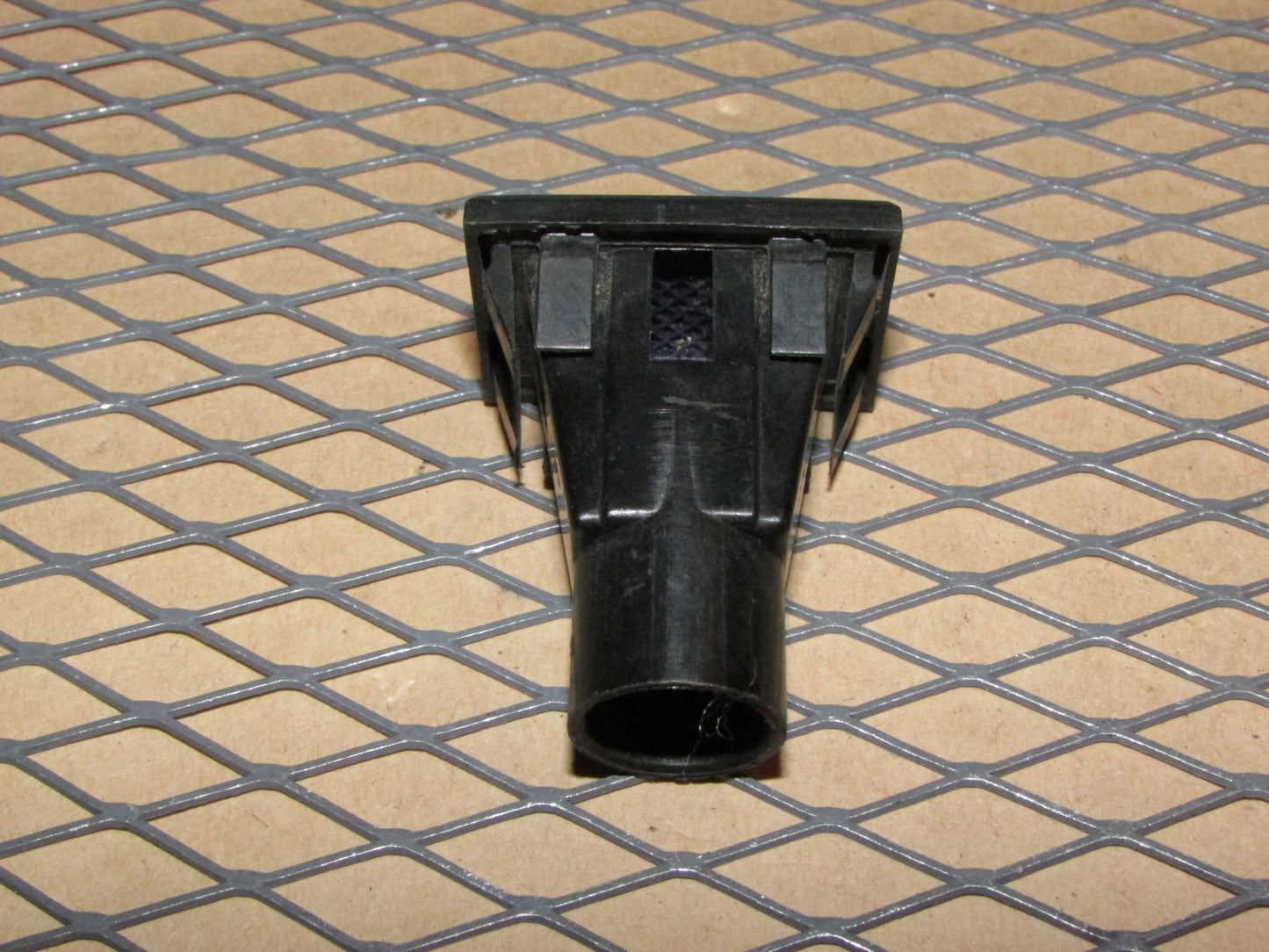 77-95 Mercedes Benz T1 Van OEM Interior Dash Headlight Hi-Beam Indicator Light Lamp