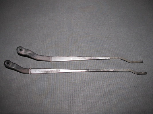 94 95 96 97 98 99 00 01 Acura Integra OEM Wiper Arm - Front