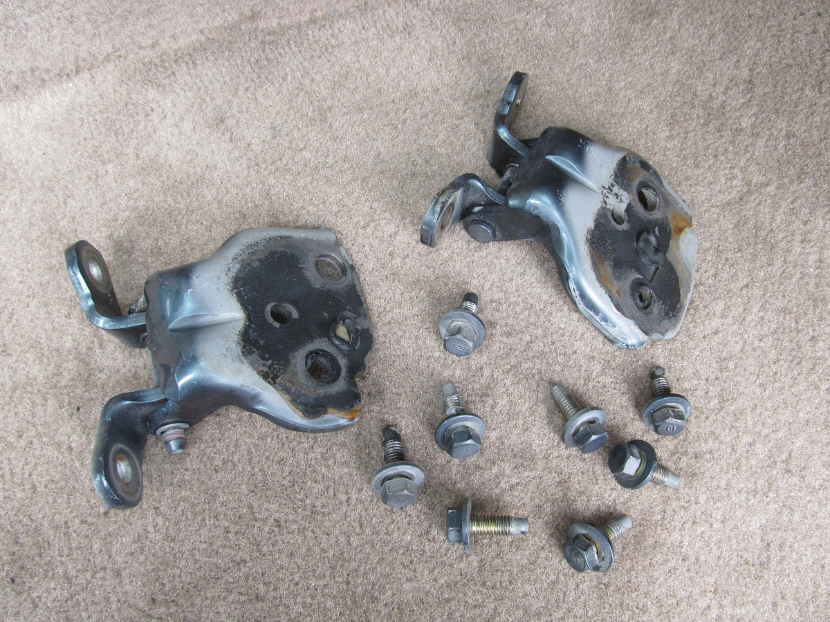 97 98 99 00 01 Honda Prelude OEM Door Hinges - Right Set