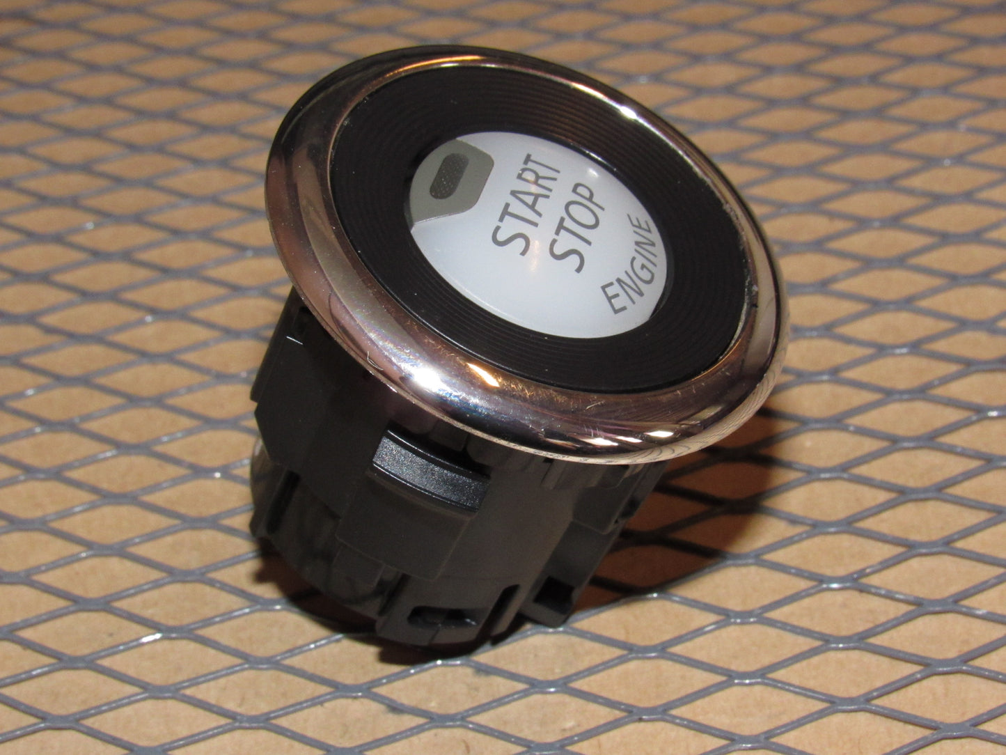 15 16 17 18 Nissan Murano OEM Ignition Engine Start Stop Push Button Switch