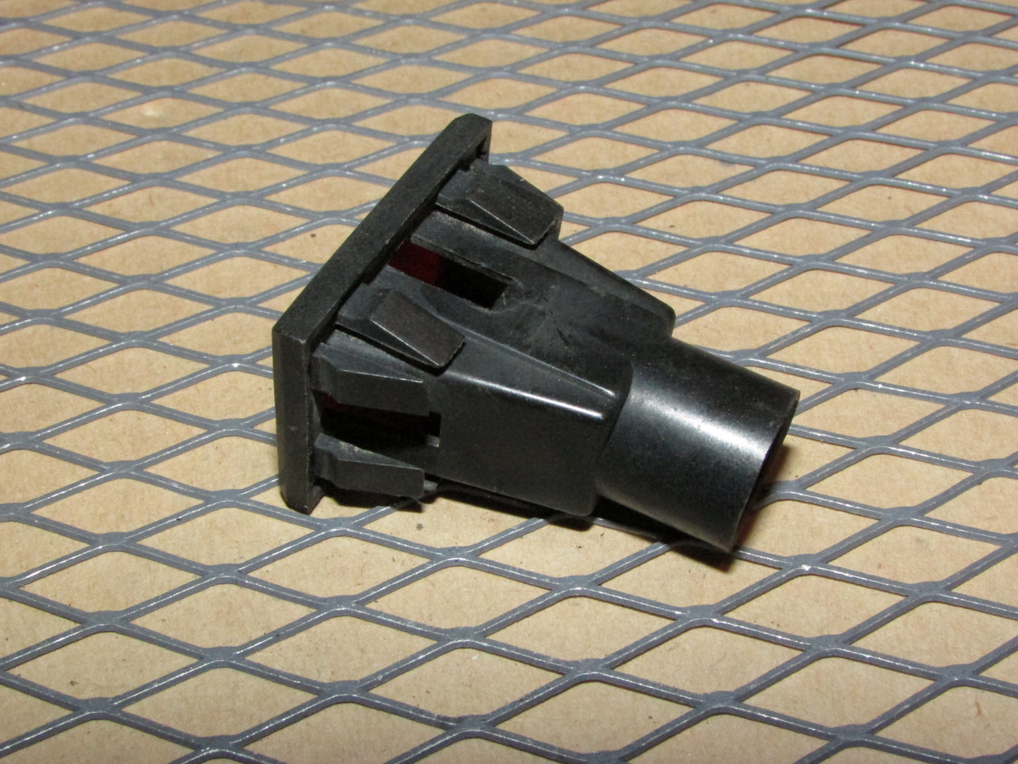 77-95 Mercedes Benz T1 Van OEM Dash Low Level Coolant Warning Indicator Light Lamp