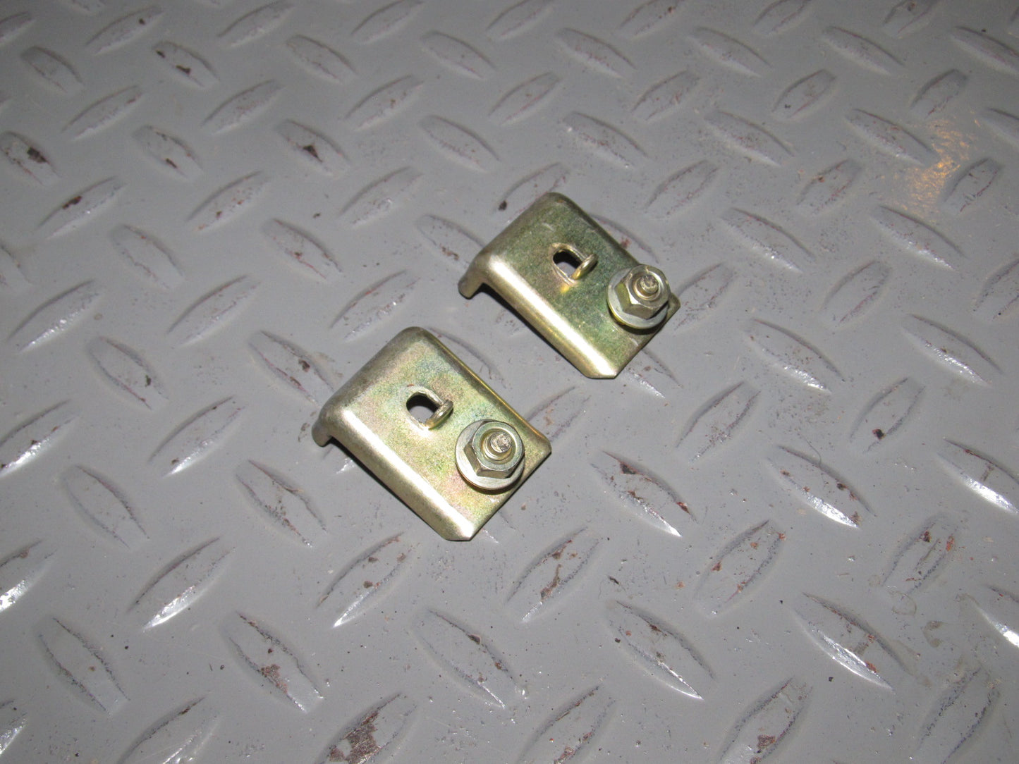 84 85 86 Nissan 300zx OEM Window Glass Stopper