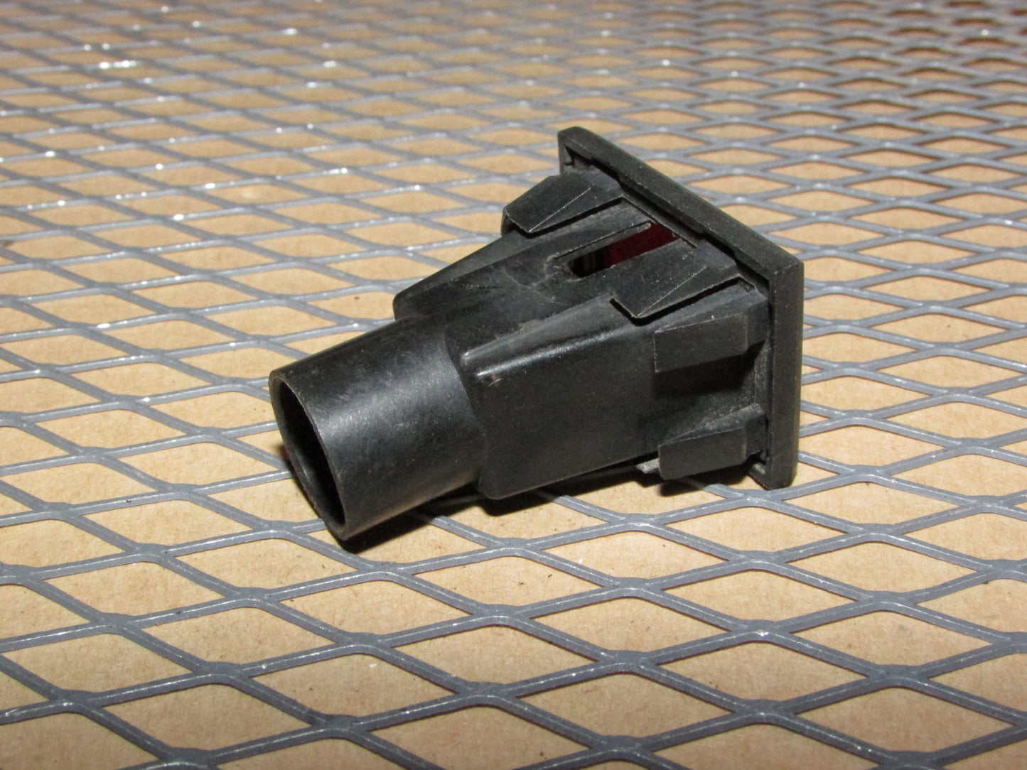 77-95 Mercedes Benz T1 Van OEM Dash Low Level Coolant Warning Indicator Light Lamp