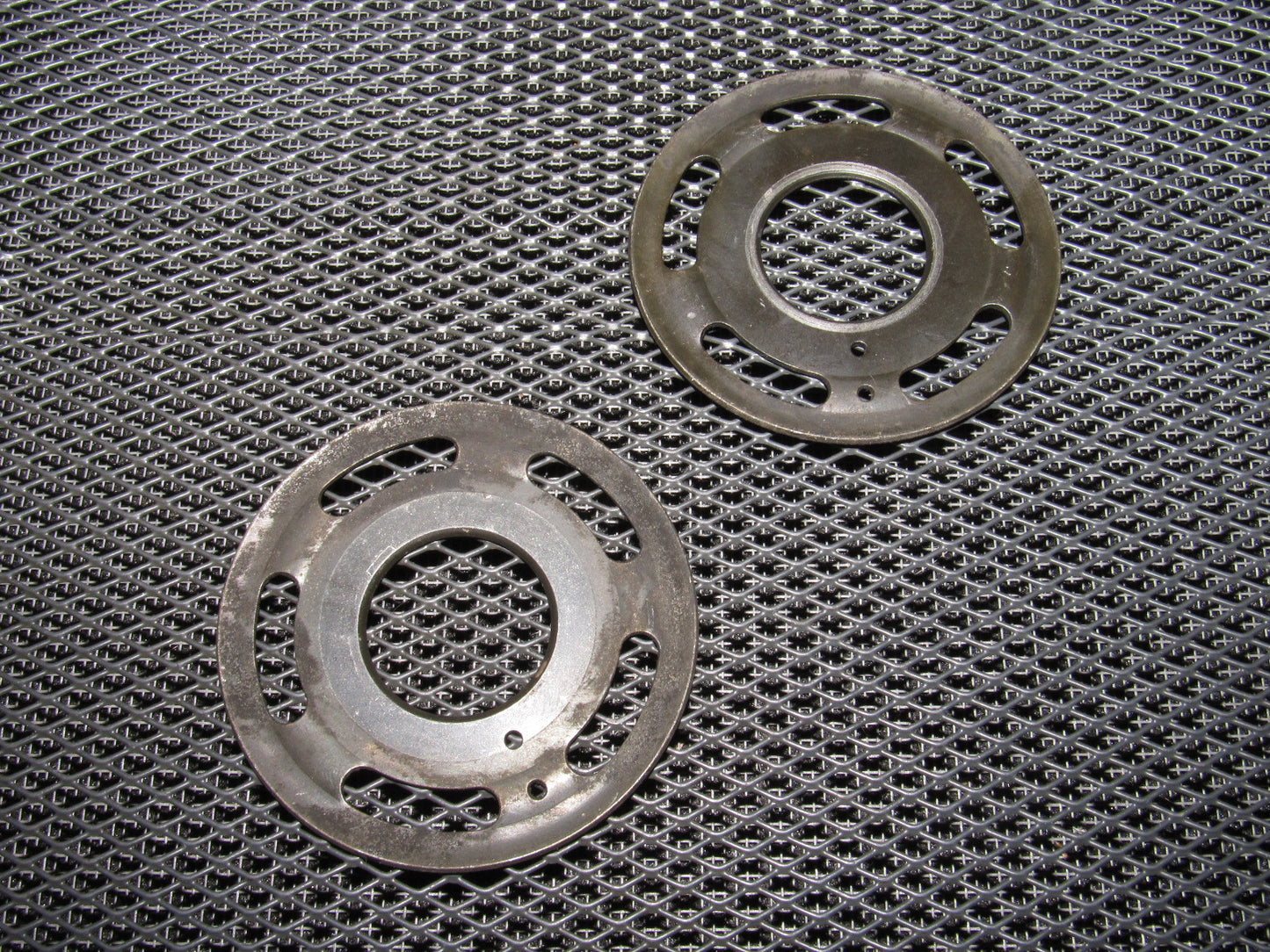 88 89 Honda CRX OEM D15B2 Timing Belt Sprocket Plate