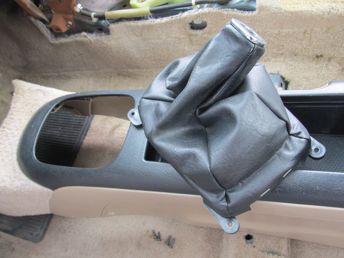 97 98 99 00 01 Honda Prelude OEM Shift Boot - M/T
