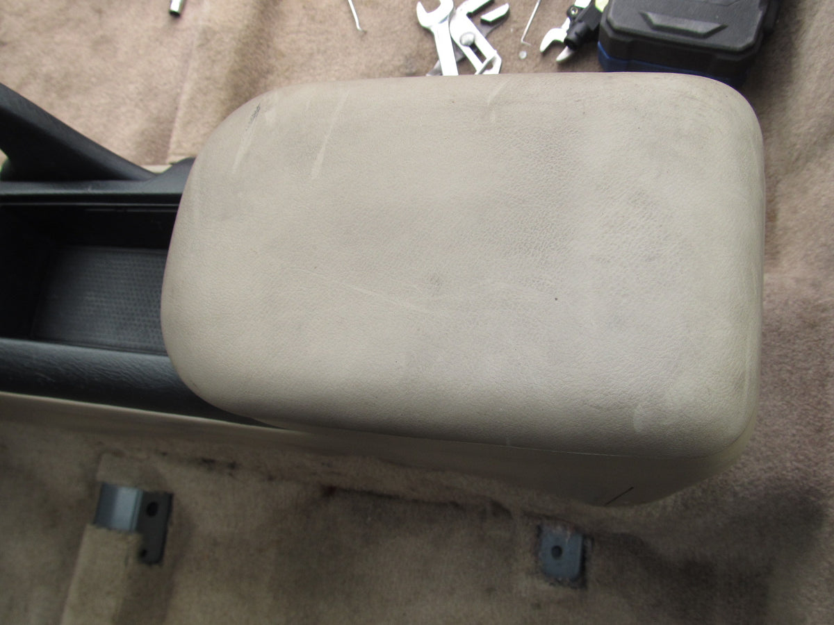 97 98 99 00 01 Honda Prelude OEM Center Console - M/T